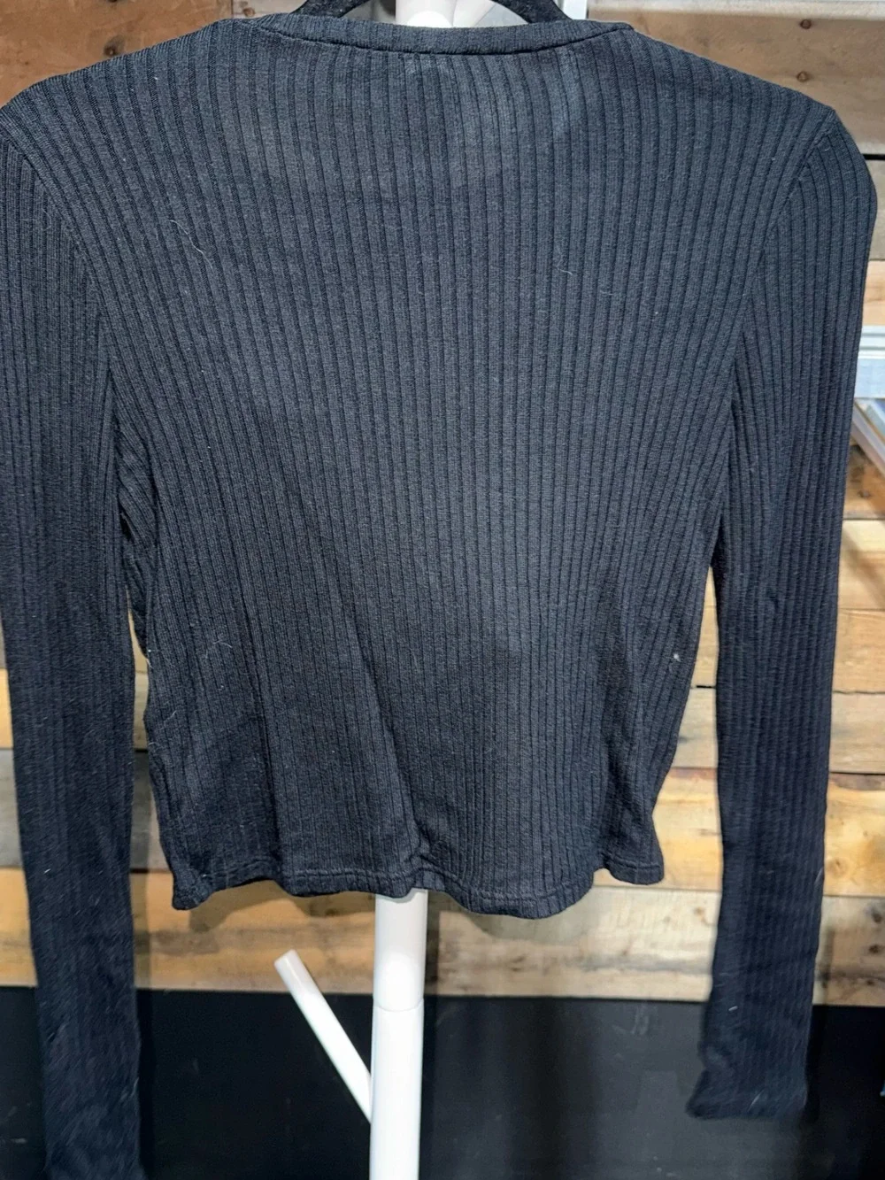 Reformation Black Ribbed Long-Sleeve Crop Top Small